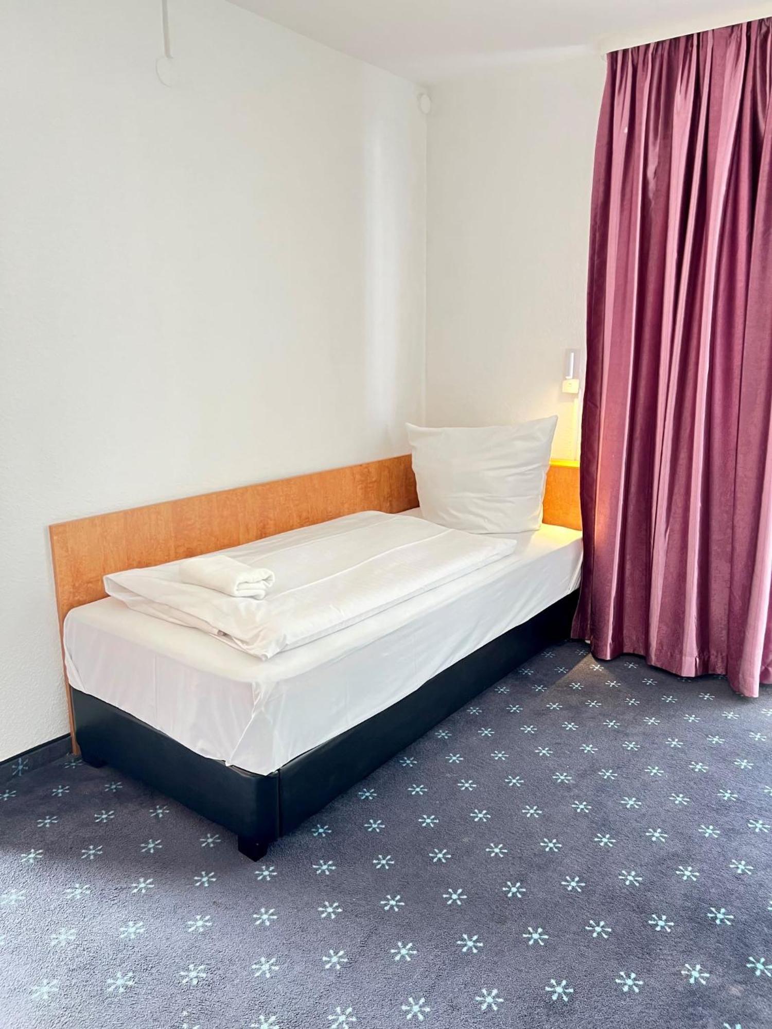 Hotel Neo Cologne Bonn Airport Rösrath Eksteriør billede